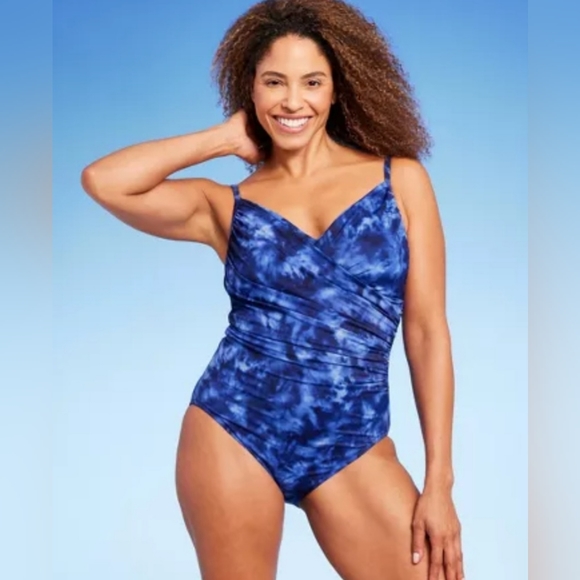 Women's Twist-Front Over the Shoulder One Piece Swimsuit - Aqua Green - Picture 4 of 4